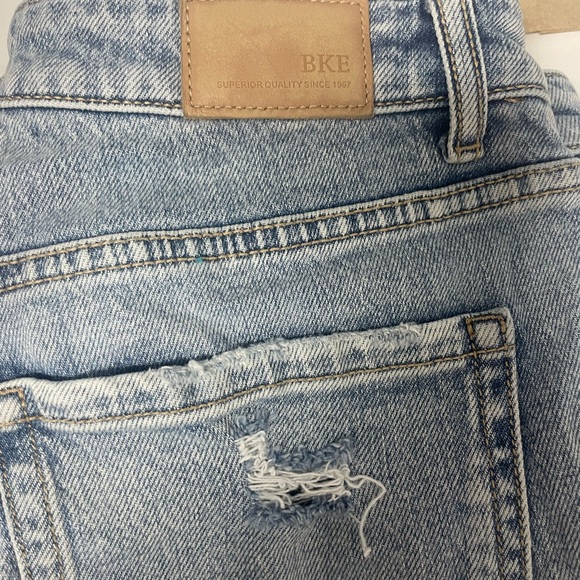 BKE brand shorts distressed - Picture 3 of 3